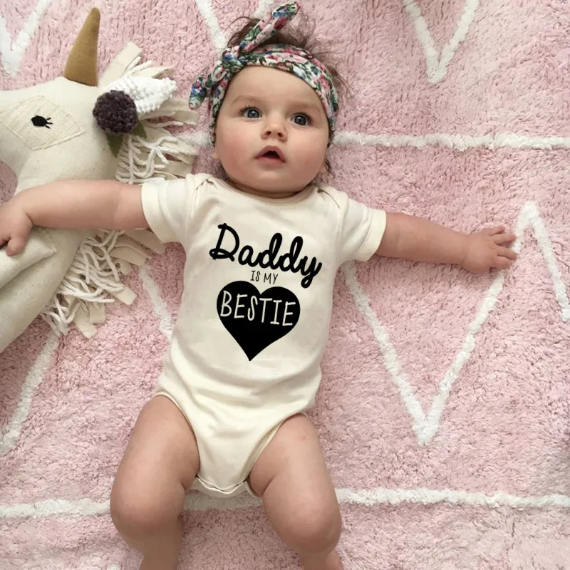 Daddy Is My Bestie Cute Baby B - đánh giá và giá Baby Clothing Brand